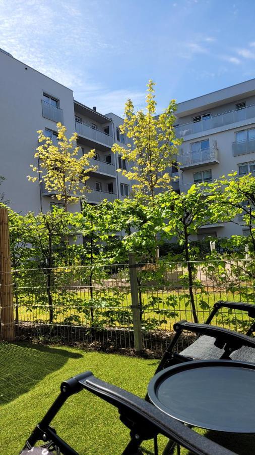 Green Terrace Family Apartment Wroclaw Exterior photo